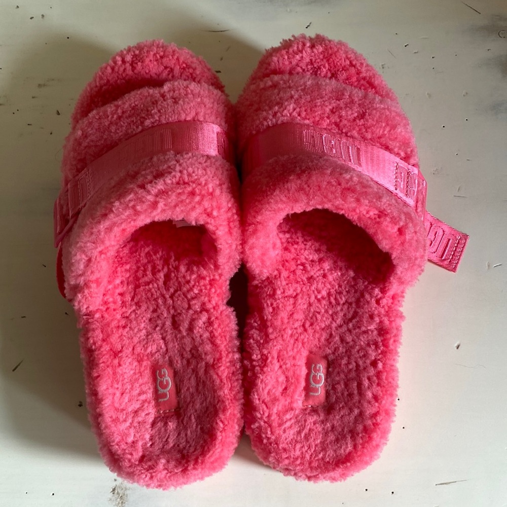 UGG High Platform Slippers!